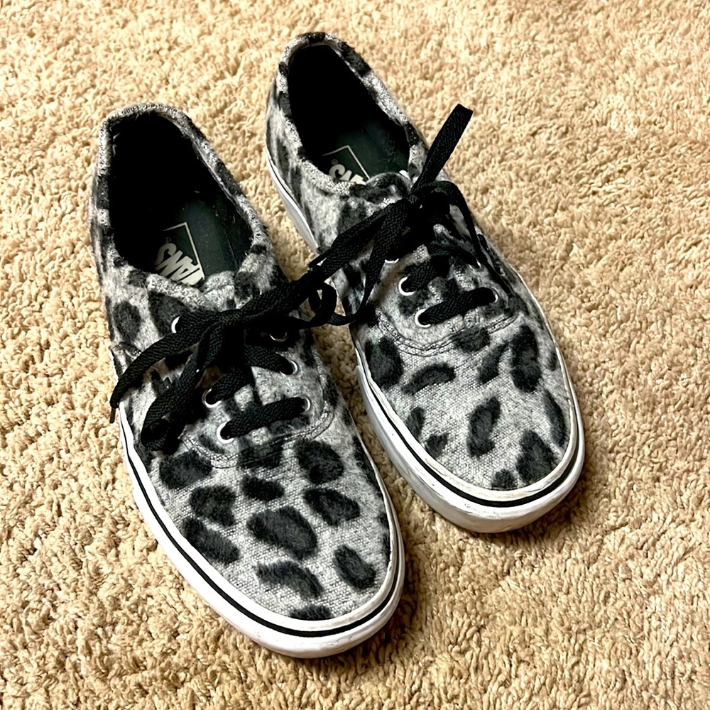 Platform Vans leopard print women’s 10